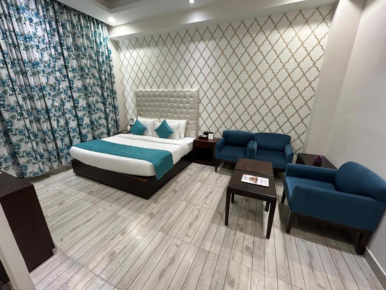 The Orchid Shimla Ξενοδοχείο Εξωτερικό φωτογραφία
